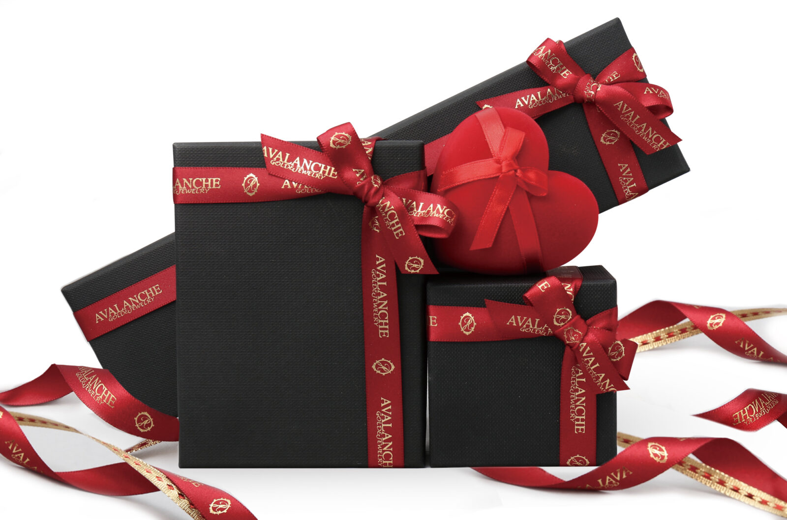 GIFT WRAPPING | AVALANCHE GOLD & JEWELRY
